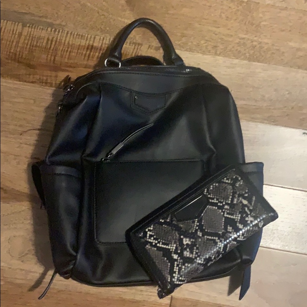 Simply Vera purse and wallet